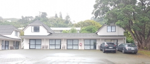 Camellia Court Motel