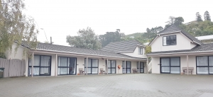 Camellia Court Motel