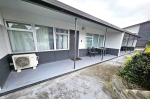 Central Court Motel
