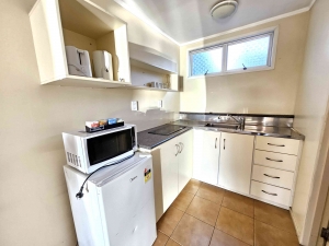 Gateway International Motel