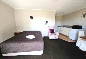 Gateway International Motel