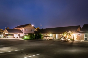 Braemar Motor Lodge - Business