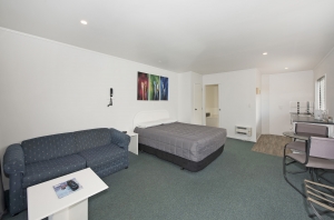 Camellia Court Motel